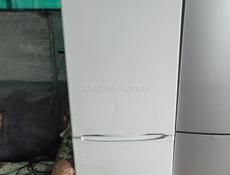 Холодильник двухкамерный