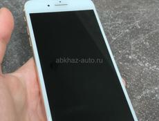 Айфон в хорошем состоянии.