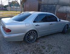 Mercedes-Benz G-Класс