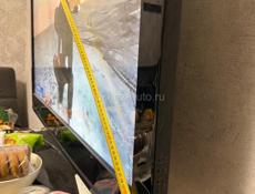 Телевизор Samsung  огромный 145 сантиметров