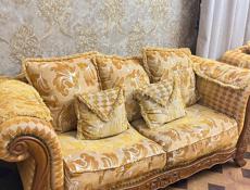 Продаются 2 дивана и 2 кресла 