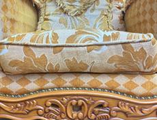 Продаются 2 дивана и 2 кресла 