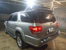 Toyota Sequoia