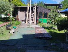 Продам дом(с земельным участком от 6 соток )