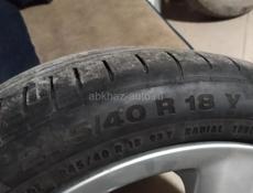 245/40 R 18