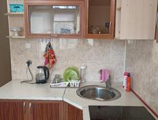 Сдаю однокомнатную квартиру в городе Сухум