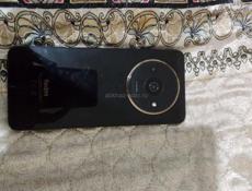 Продаю телефон  