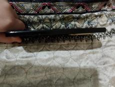 Продаю телефон  