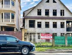 3 - ХЭТАЖНЫЙ ГОСТЕВОЙ ДОМ В СУХУМЕ ЦЕНТР