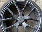 R18 245/40 шины 2шт