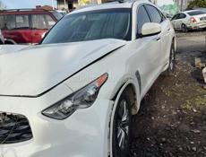 Инфинити Fx 3.5 год 2012