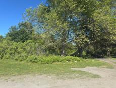 Маяк 6 соток земли рядом с 12 школой 