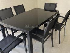 Продаётся стол со стульями