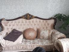 Два кресла, Диван.