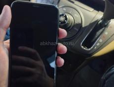 Айфон 11 состояние идеальное не вскрывался чехол в подарок