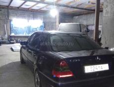 Mercedes-Benz C-Класс