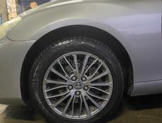 R17 тоета 215-55