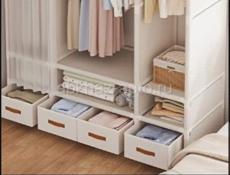 Продам новый тканевой шкаф , очень удобный, впереди со змейкой для летнего/зимнего гардероба Отдам за 1800 р Так же новый туалетный шкафчик, отдам за 1000 р Торг не уместен Звонить или писать на вотсап 7752026