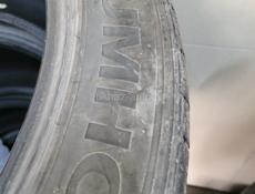 255 45 R20 KUMHO две штуки