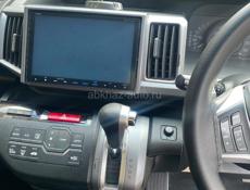 Продам автомобиль Honda Stepwgn