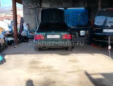 Mercedes-Benz E-Класс