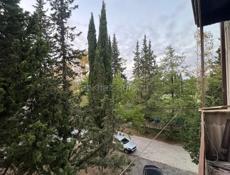 Продается на новом районе по первому кругу 