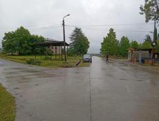 Земельный участок со строением