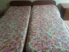 Кровати с матрасом