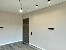 1 - К. КВАРТИРА У МОРЯ В СУХУМЕ 