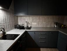 Продаю трехкомнатную квартиру, срочно