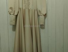 Продаëтся платье 