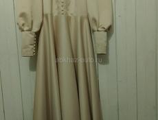 Продаëтся платье 