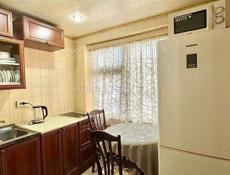 2 - К. КВАРТИРА В СУХУМЕ У МОРЯ