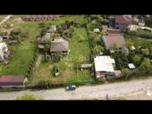 Участок с ветхим строением в Пицунде