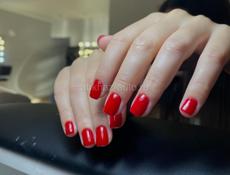 мастер маникюра 