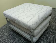 Кровать - пуф продам 