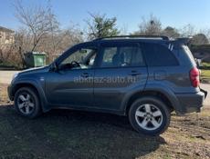 Тойота RAV4  2.4 4wd 