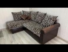 Диваны  , кухонный гарнитур бу , срочна продаём всё по 15000 рублей почти как новые, 