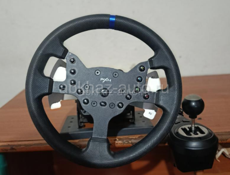 Игровой руль 