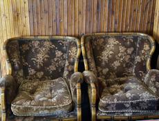 Диван и два кресла