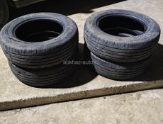 Комплект (4 шт.) б/у шин 225/65/R17 за 6000 рублей