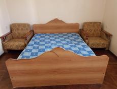 Две кровати б/у по 160/200 с матрасами