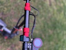 Продам электросамокат