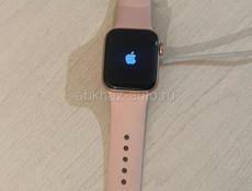 Apple Watch SE, 1-е поколение, 40 мм, 32 GB.