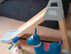 Детская горка, попрыгун +подарок