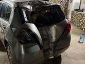 Nissan tiida есть все звонить 