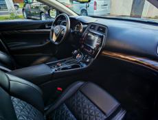 Nissan Maxima