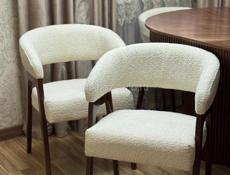 Продается мебель 6 стульев, один стул 9500 руб совершенно новые, привезли вчера не подошли по цвету  