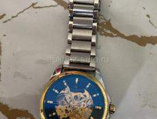 Продаю срочно ЧАСЫ В ХОРОШЕМ СОСТОЯНИИ ЗА ТРИ ТЫСЯЧИ РУБЛЕЙ БЕЗ ТОРГА САМИ ЧАСЫ СТОЯТ ДО ПИТИ ТЫСЯЧИ РУБЛЕЙ МЕХАНИЧЕСКИЕ ОЧЕНЬ ХОРОШИЕ ПО НОМЕРУ ВАЦАП ТОЛЬКО МОЖНО ЗВОНИТЬ ТАК ПРОСТО НЕ БЕСПОКОИТЬ 