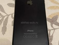Айфон 7 плюс 32 Гб в своей коробке в отличном состоянии
